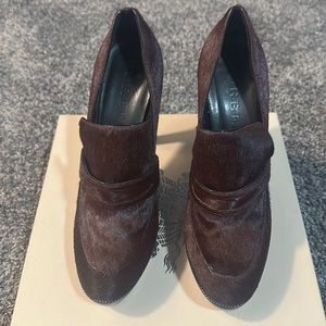 Women’s Burberry Pumps